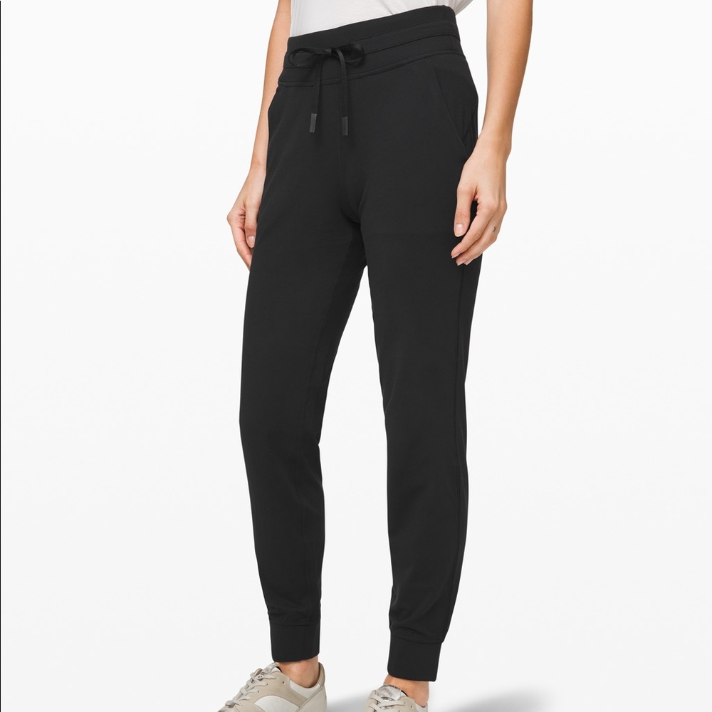 Lululemon joggers